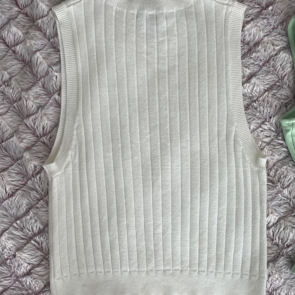 Forever 21 tops - Picture 6 of 6